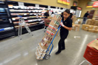 http://extras.mnginteractive.com/live/media/site571/2013/0521/20130521__ewct0522grocery%7E4_VIEWER.JPG